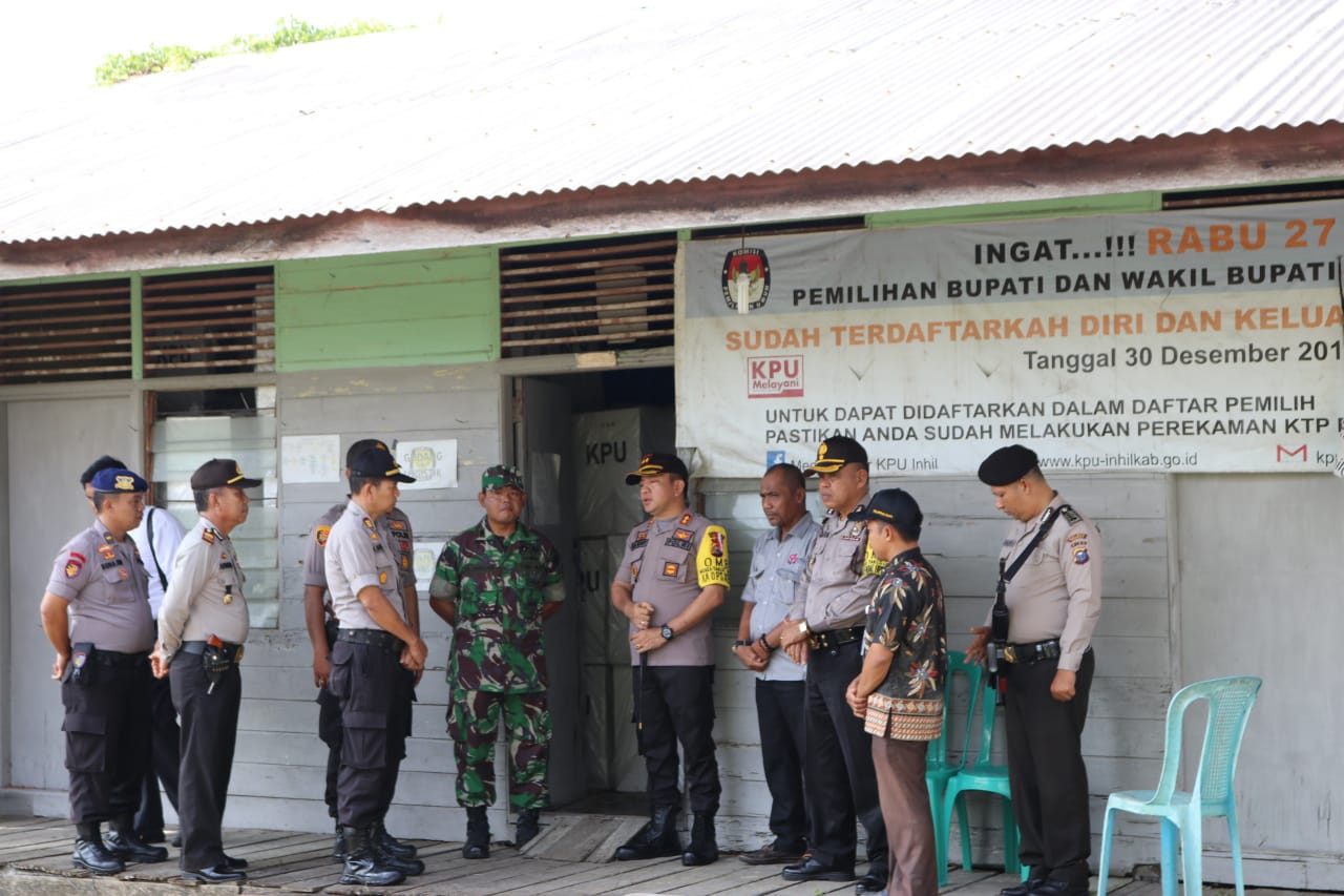 Kapolres Inhil Tinjau Pengamanan di Gudang Logistik PPK Batang Tuaka